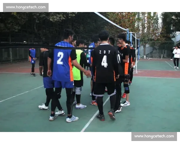 全面解析篮球比赛中的防守站位技巧与实战应用策略提升团队协作与压迫效果 - 副本 (2) - 副本