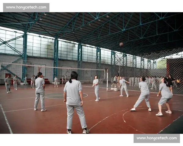 女子排球赛激情对决展现团队力量与青春风采拼搏精神点燃赛场荣耀梦想